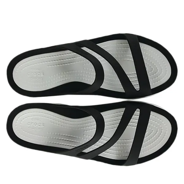 Dámske šlapky (plážová obuv) CROCS Swiftwater Sandal W black white