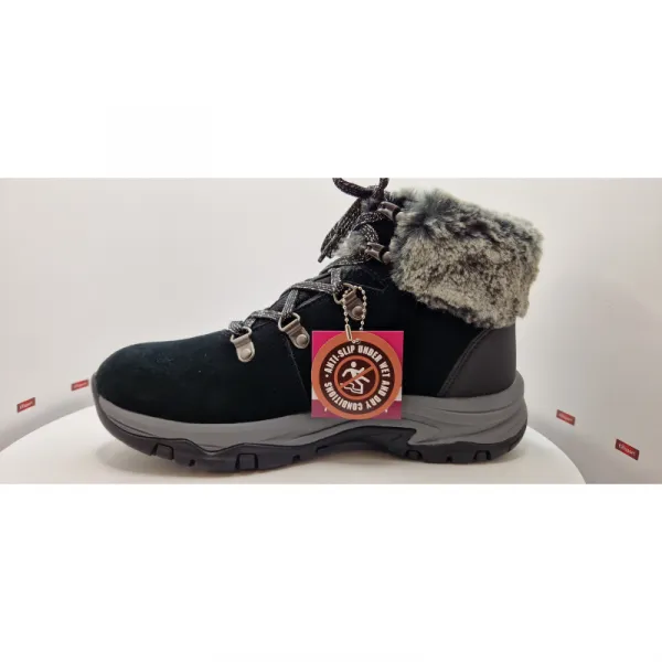 Dámske členkové zimné topánky SKECHERS Trego Falls Finest black