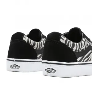 Dámska vychádzková obuv VANS WM Ward MTLC ZBR black white