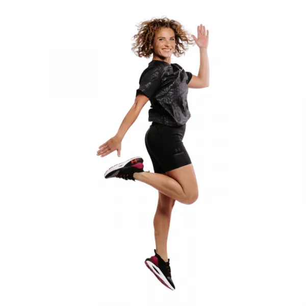 Dámske tréningové kraťasy UNDER ARMOUR UA Fly Fast 6 Short-BLK