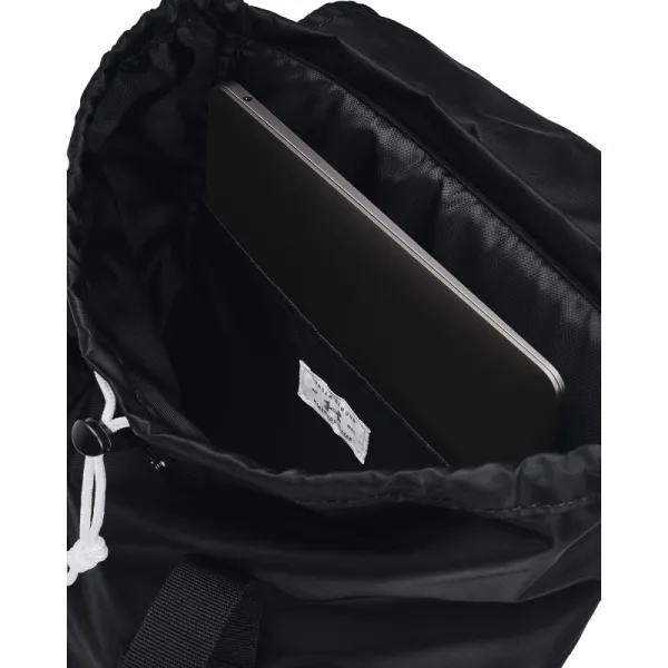 Dámsky batoh UNDER ARMOUR UA Favorite Backpack-BLK