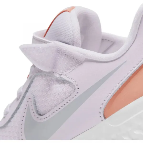 Dievčenská športová obuv (tréningová) NIKE Revolution 5 light violet silver