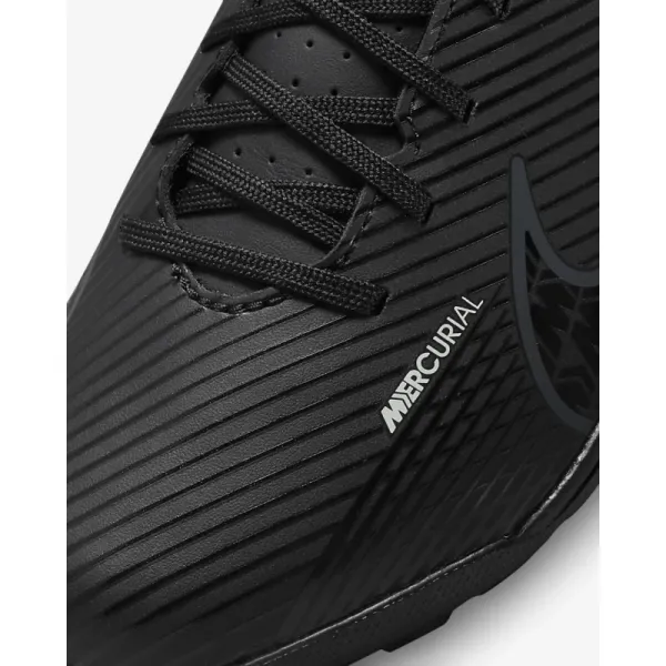 Chlapčenské futbalové kopačky turfy NIKE Mercurial Vapor 15 Jr TF black dark smoke grey summit white