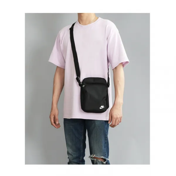 Taška cez rameno NIKE Heritage Crossbody Bag