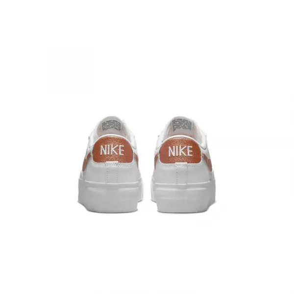 Dámska vychádzková obuv NIKE Blazer Low Platform white black sail metallic copper