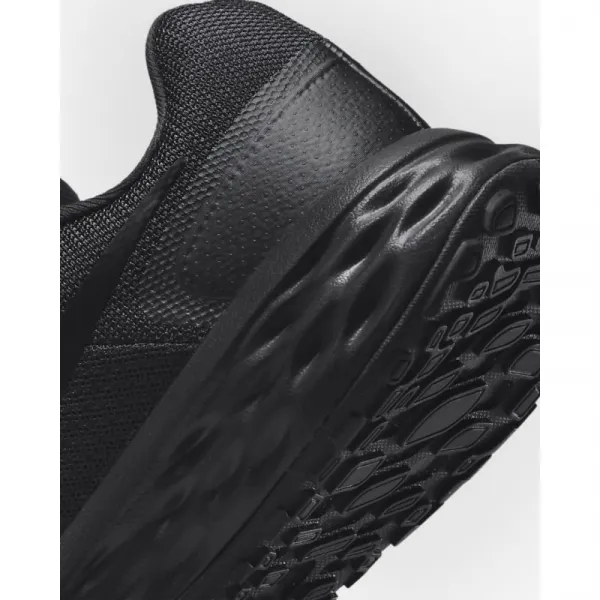 Dámska športová obuv (tréningová) NIKE Ws Revolution 6 Next Nature black dark smoke grey black