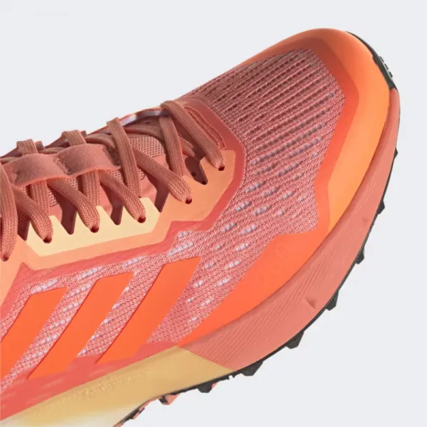 Dámska bežecká trailová obuv ADIDAS Terrex Agravic Flow 2.0 coral fusion impact orange white