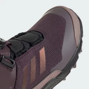 Dievčenské členkové zimné topánky ADIDAS Terrex Winter Mid Boa Rain.RDY shadow maroon red lilac