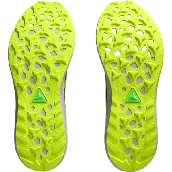 Pánska bežecká trailová obuv ASICS Fuji Lite 5 black safety yellow