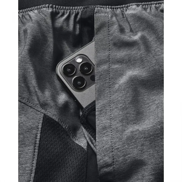 Pánske tréningové kraťasy UNDER ARMOUR UA LAUNCH 7 HEATHER SHORTS-BLK