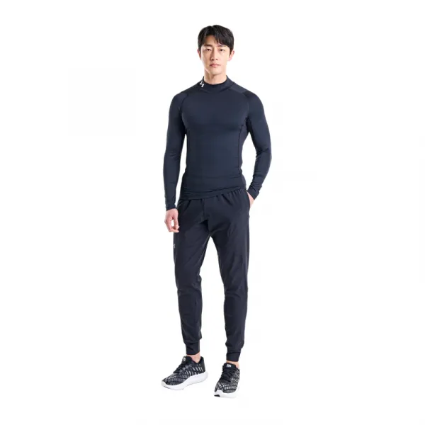 Pánske kompresné tričko s dlhým rukávom UNDER ARMOUR UA HG Armour Comp Mock LS-BLK