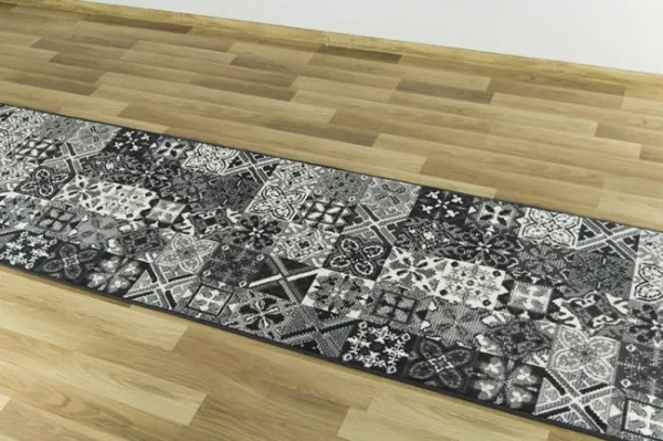 Behúň Luna 503754/89922 - patchwork sivý