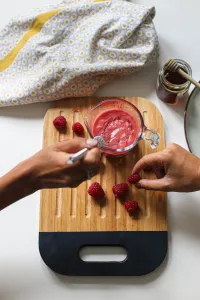 Sklenená odmerka s lievikom PYREX 250ml