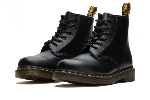 Dr. Martens 101 Smooth "Black" (DM24690001) (DM26230001)