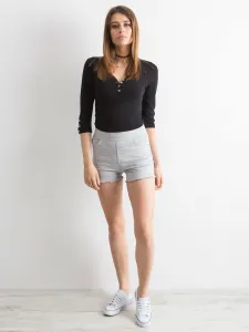Grey frayed shorts with high waist