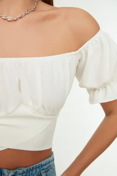Dámsky top Trendyol Crop