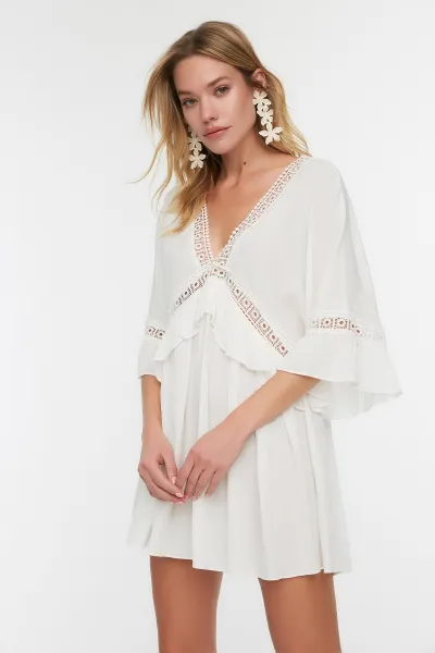 Dámske šaty Trendyol Laced
