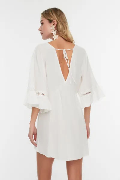 Dámske šaty Trendyol Laced