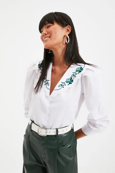 Dámska košeľa Trendyol Embroidery