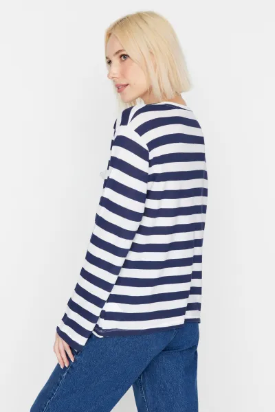 Dámske tričko Trendyol Striped