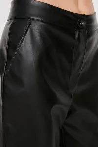 Dámske nohavice Trendyol Faux Leather