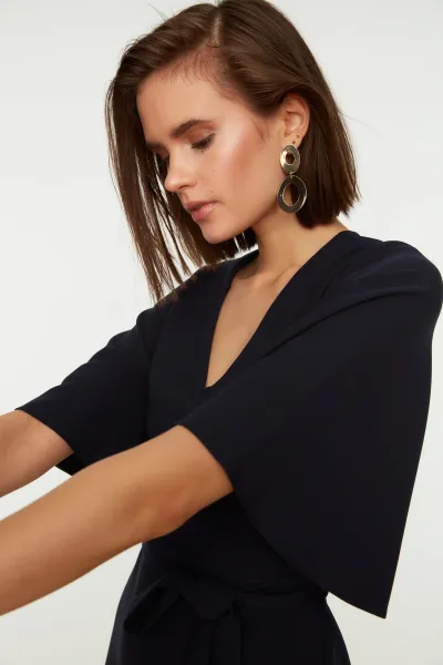 Dámske šaty Trendyol Belted