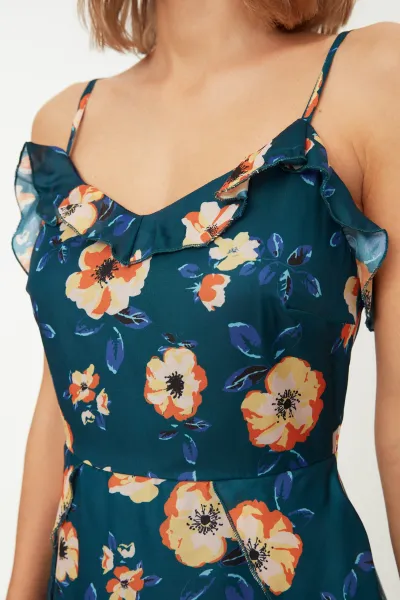 Dámske šaty Trendyol Floral