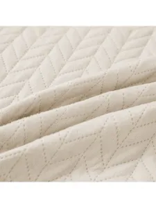 Edoti Quilted bedspread Moxie
