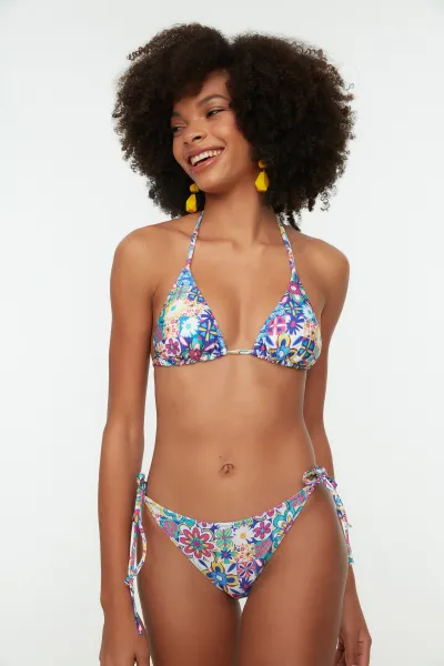 Bikiny spodný diel Trendyol Floral patterned