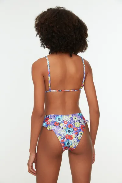 Trendyol Bikini Bottom - Mehrfarbig - Geblümt