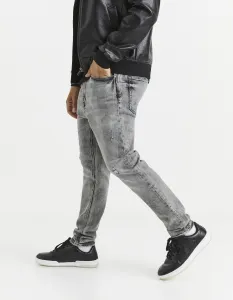 Slim fit pre mužov Celio - sivá