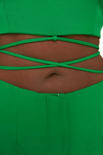 Dámsky Crop Top Trendyol Basic