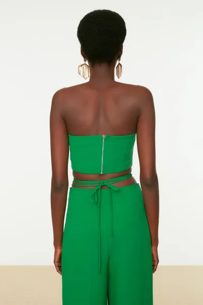 Dámsky Crop Top Trendyol Basic