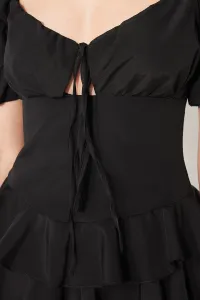 Trendyol Black Otvorený pás/Skater Flounce Poplin Elegantné večerné šaty
