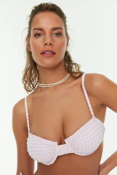 Trendyol Powder Gingham Textured Bikini Top