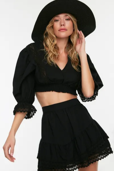 Trendyol Black Lace Detailed Ruffled Voile Beach Bottom and Top Set