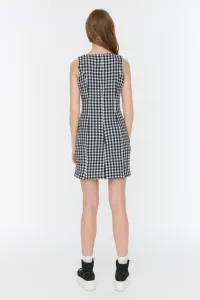 Trendyol Black Gingham Super mini tkané šaty
