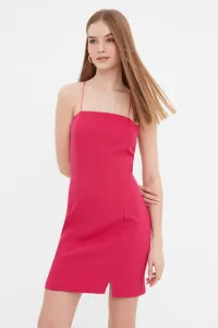 Trendyol Fuchsia šaty na ramienka