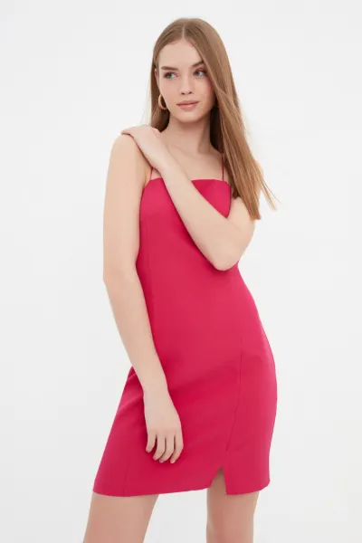 Trendyol Fuchsia šaty na ramienka