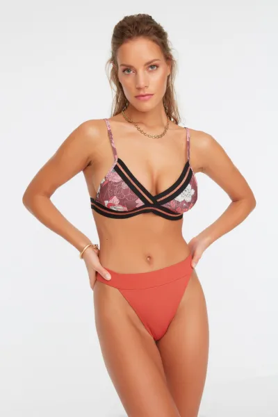 Dámske bikinové nohavičky Trendyol High Waist