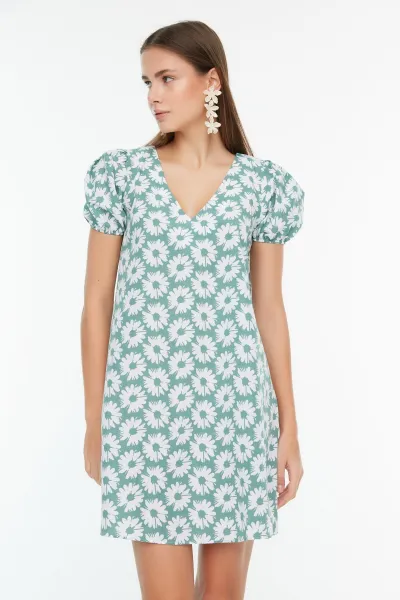 Dámske šaty Trendyol Floral