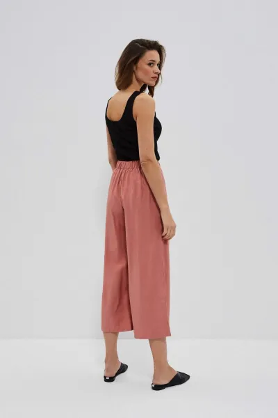 Trousers made of smooth viscose