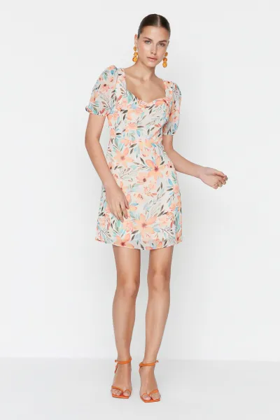Dámske šaty Trendyol Floral
