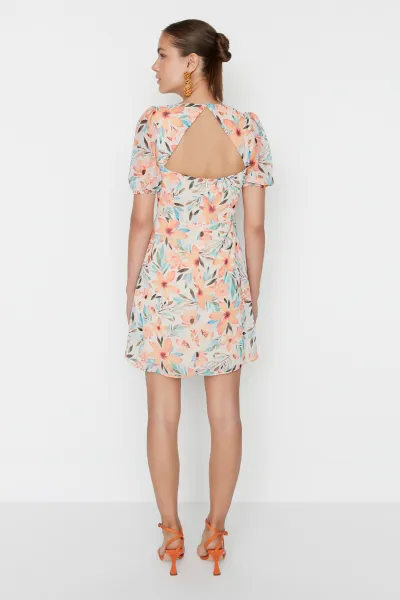 Dámske šaty Trendyol Floral
