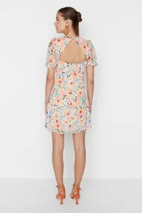 Dámske šaty Trendyol Floral