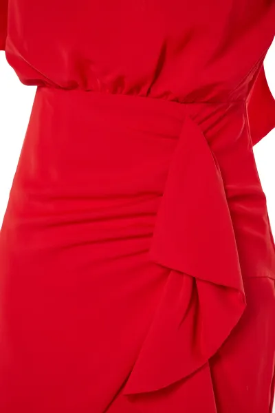Trendyol Red Shirring detailné večerné šaty