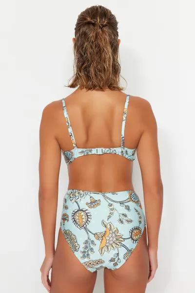 Trendyol Bikini Top - Multi-color - Floral