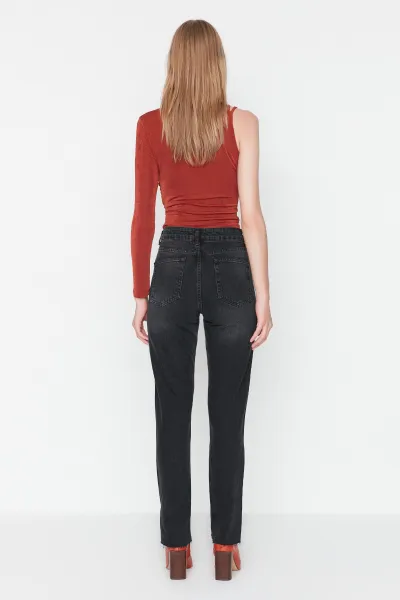 Trendyol Black Slit džínsy s vysokým pásom
