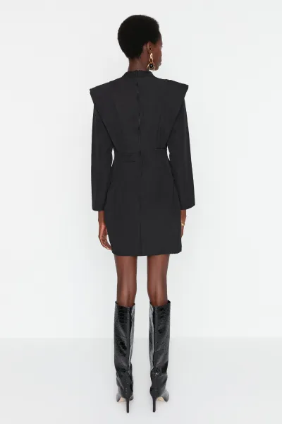 Dámske šaty Trendyol High Collar