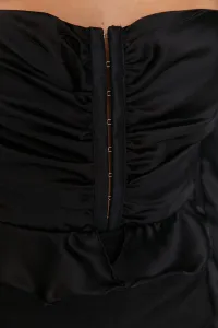 Trendyol štvorcový golier Čierne večerné šaty